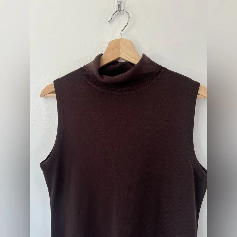 Misook exclusively sleeveless